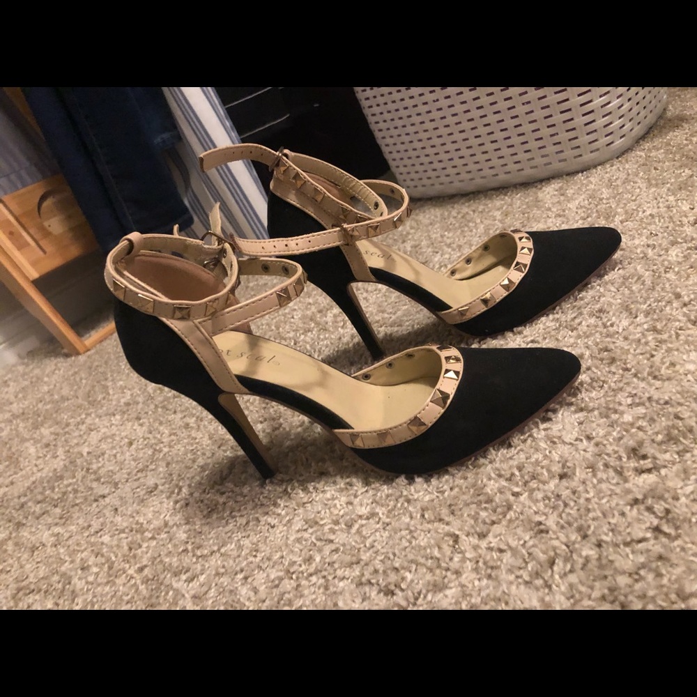 Pretty 2 inch heels